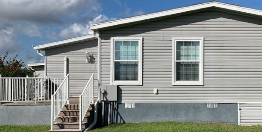 Manufactured home in Central Texas certified for a conventional loan.
